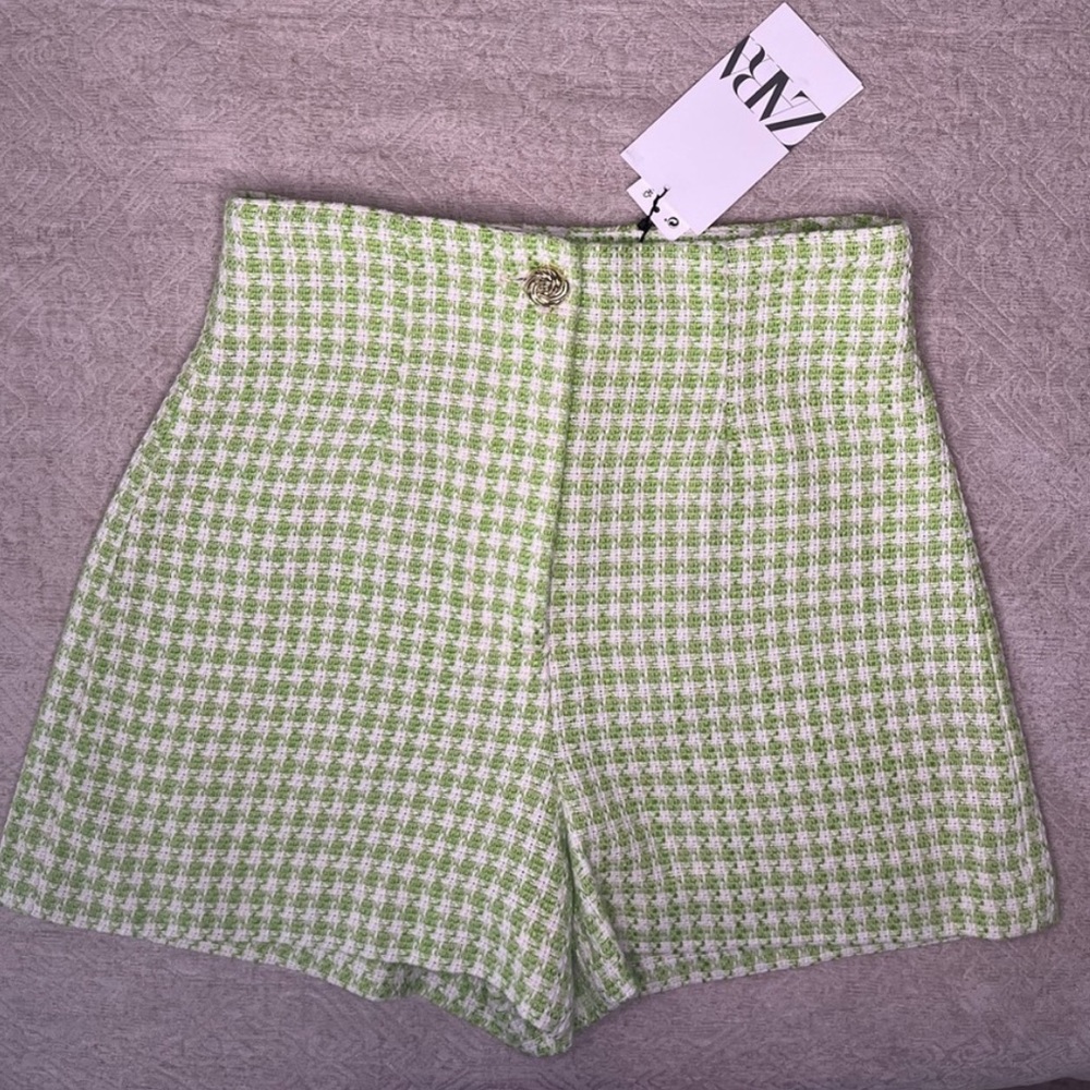 Zara high waisted tweed houndstooth short